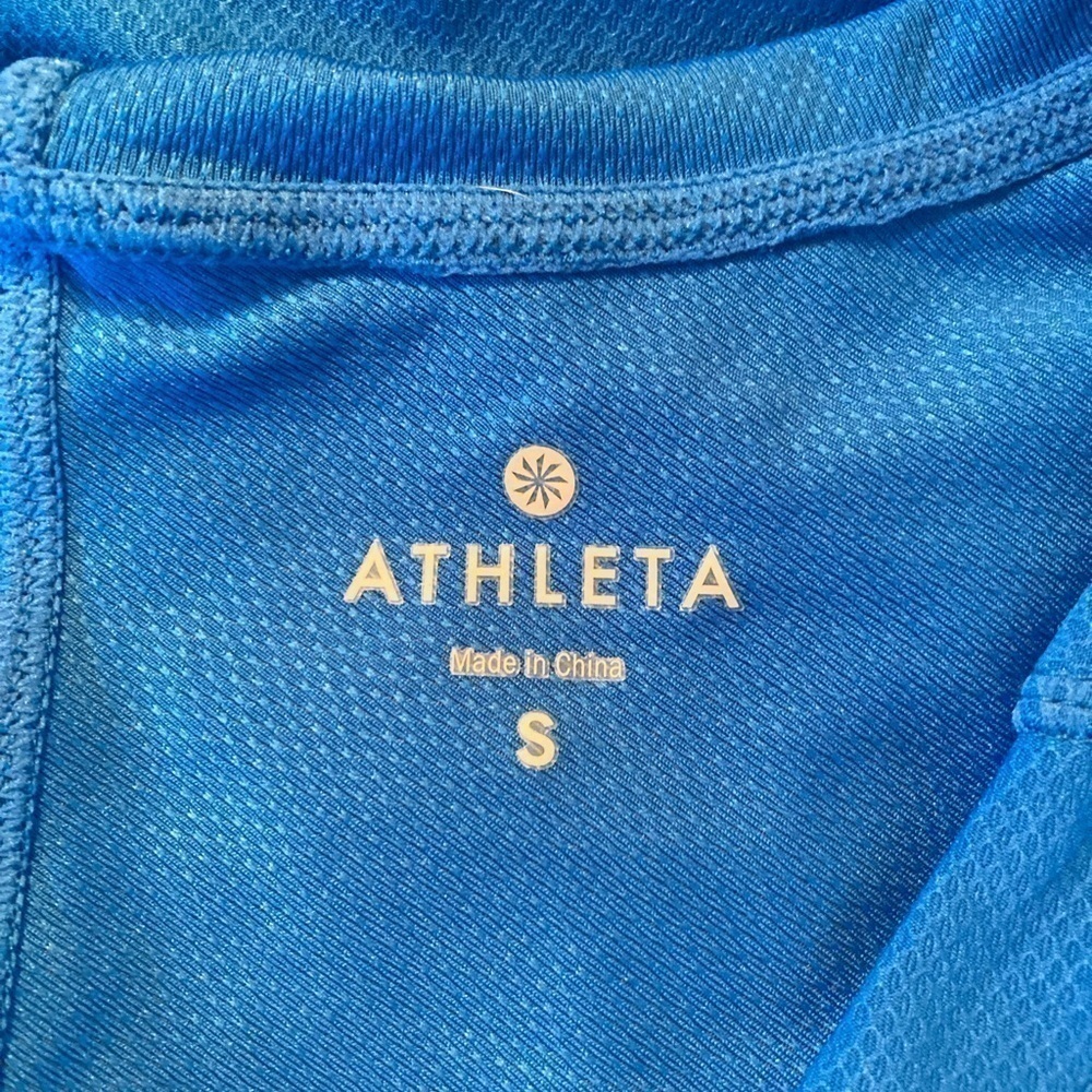 Athleta Blue Long Sleeve Hooded Tunic Top Thumbholes Pockets Womens Small - Picture 7 of 8